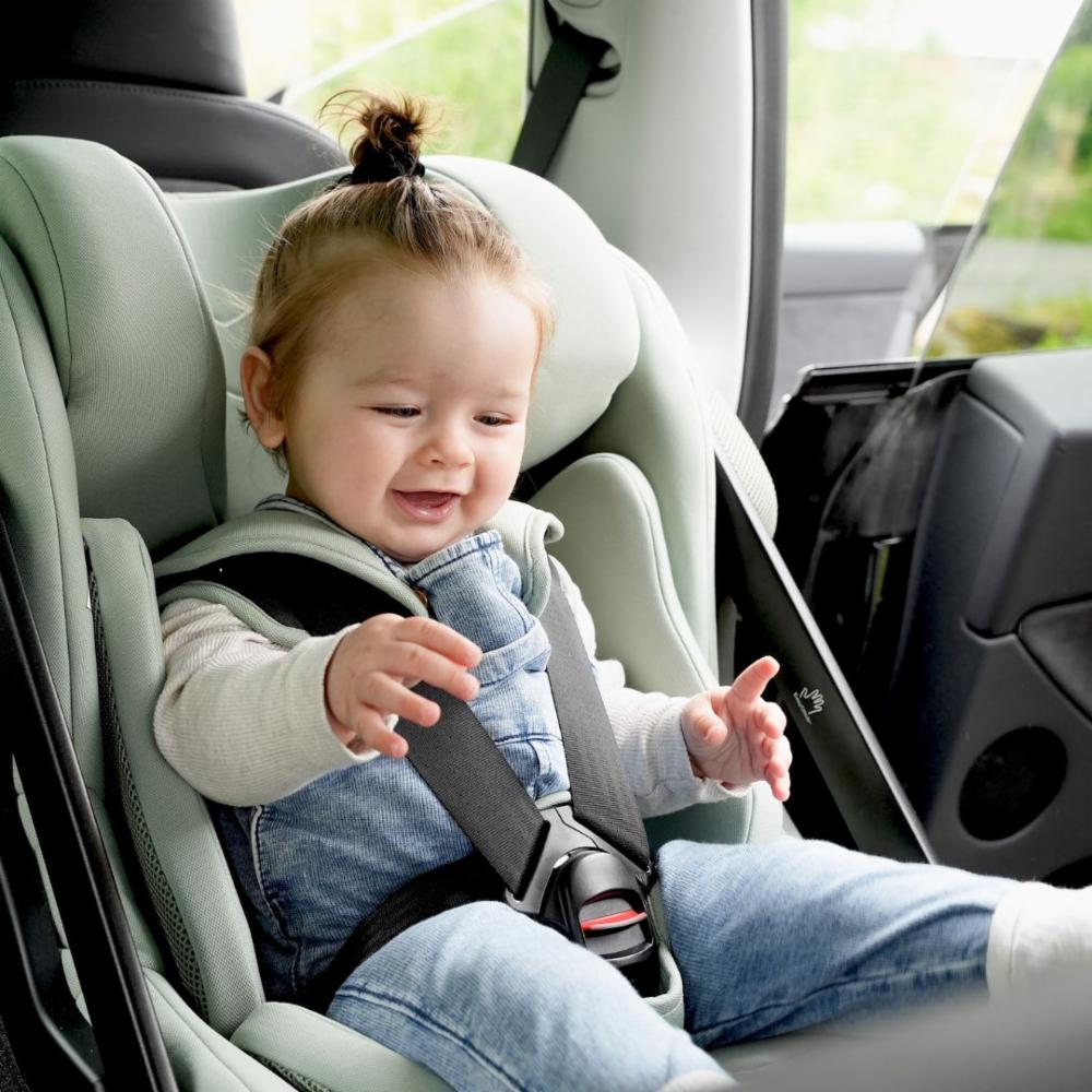 Axkid One 3 61-125 cm Car Seat - Arctic Mist Grey