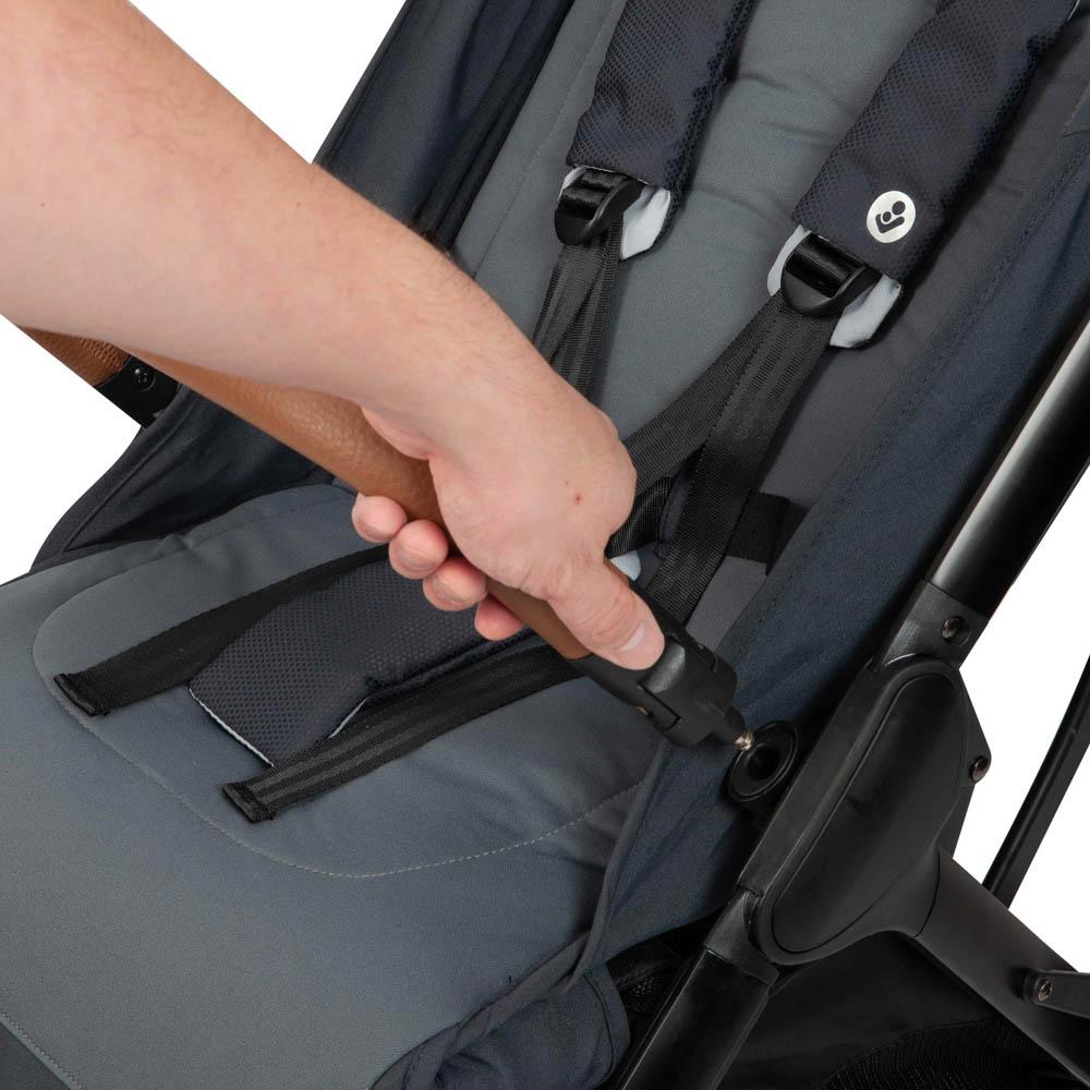 Maxi-Cosi EVA Matkarattaat - Essential Graphite