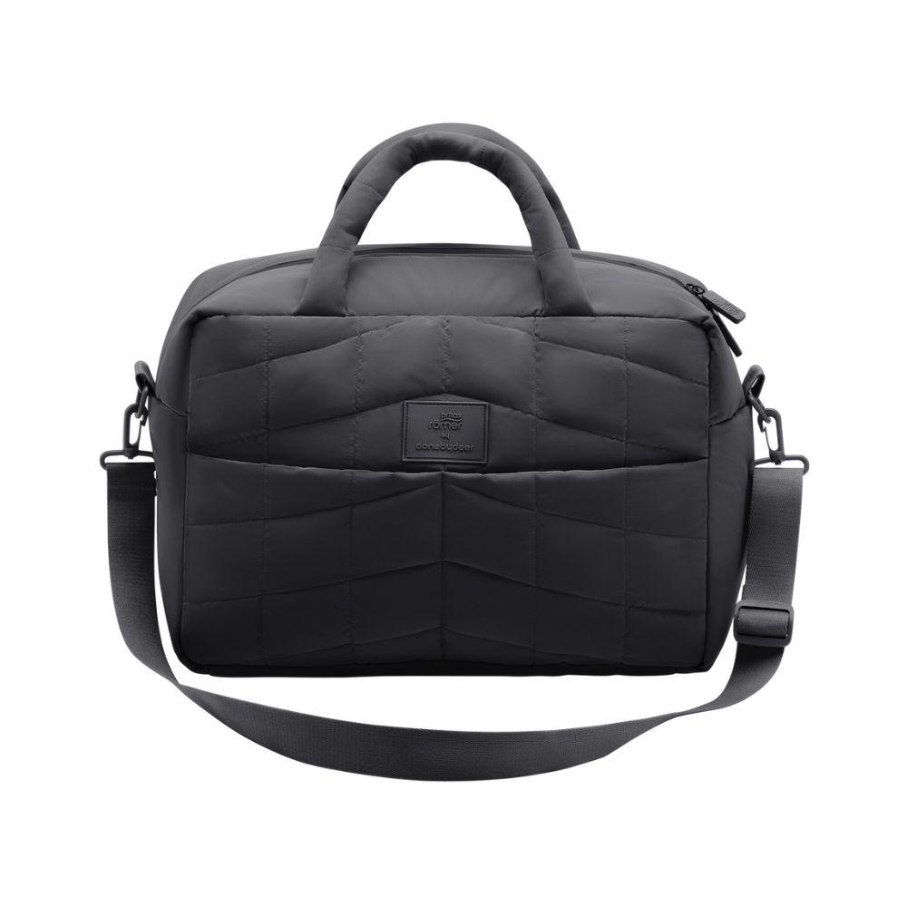 Britax Hoitolaukku x Done By Deer Carbon Black