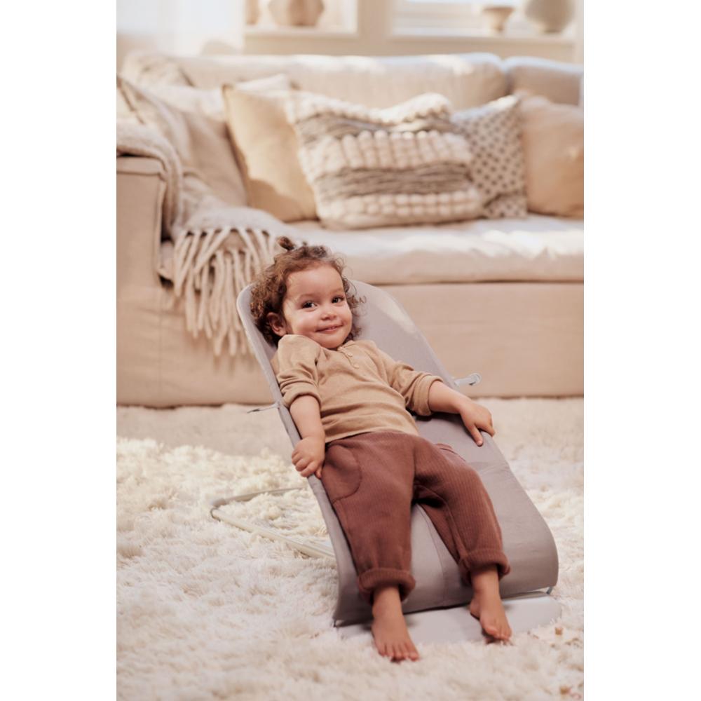 Baby Björn Babysitteri Bliss - Petal Q Sand Grey
