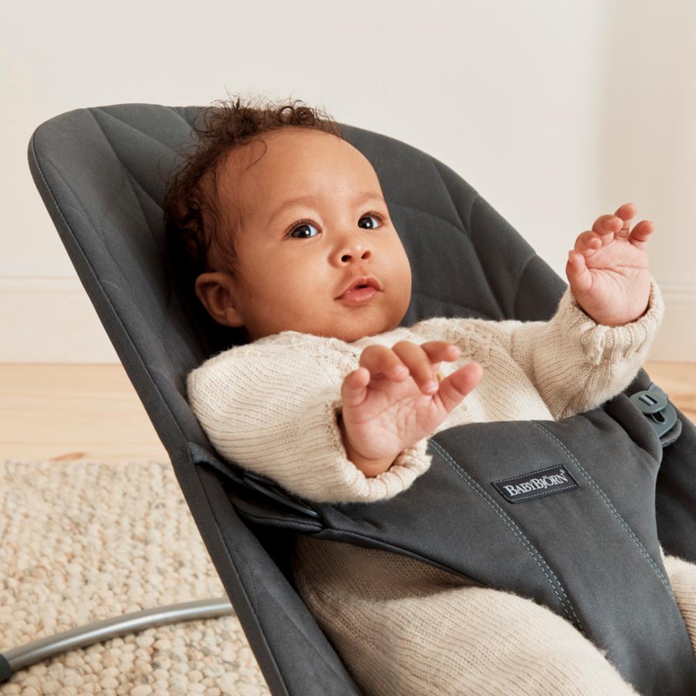 Baby Björn Babysitteri Bliss - Petal Q Anthracite