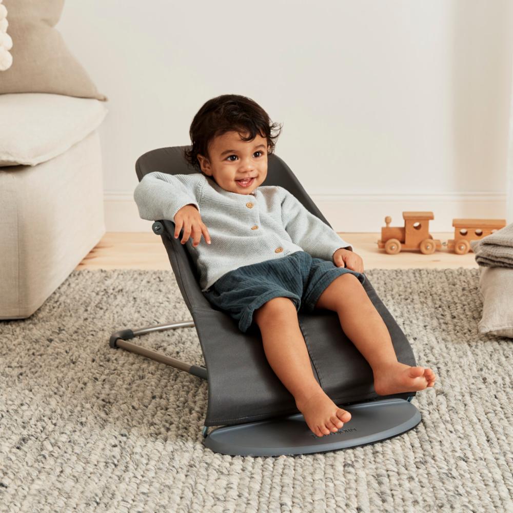 Baby Björn Babysitteri Bliss - Petal Q Anthracite