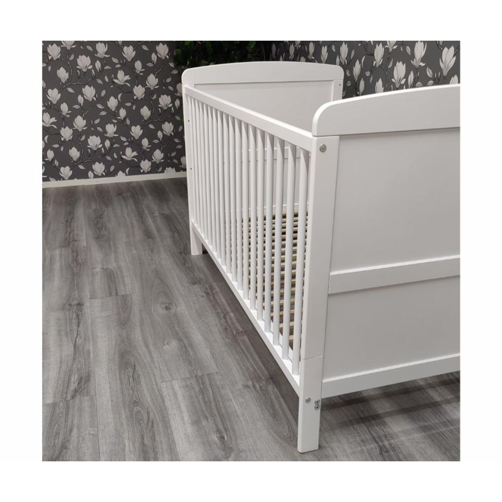 Mateo Pinnasänky 140x70cm + Juniorlaita - Valkoinen