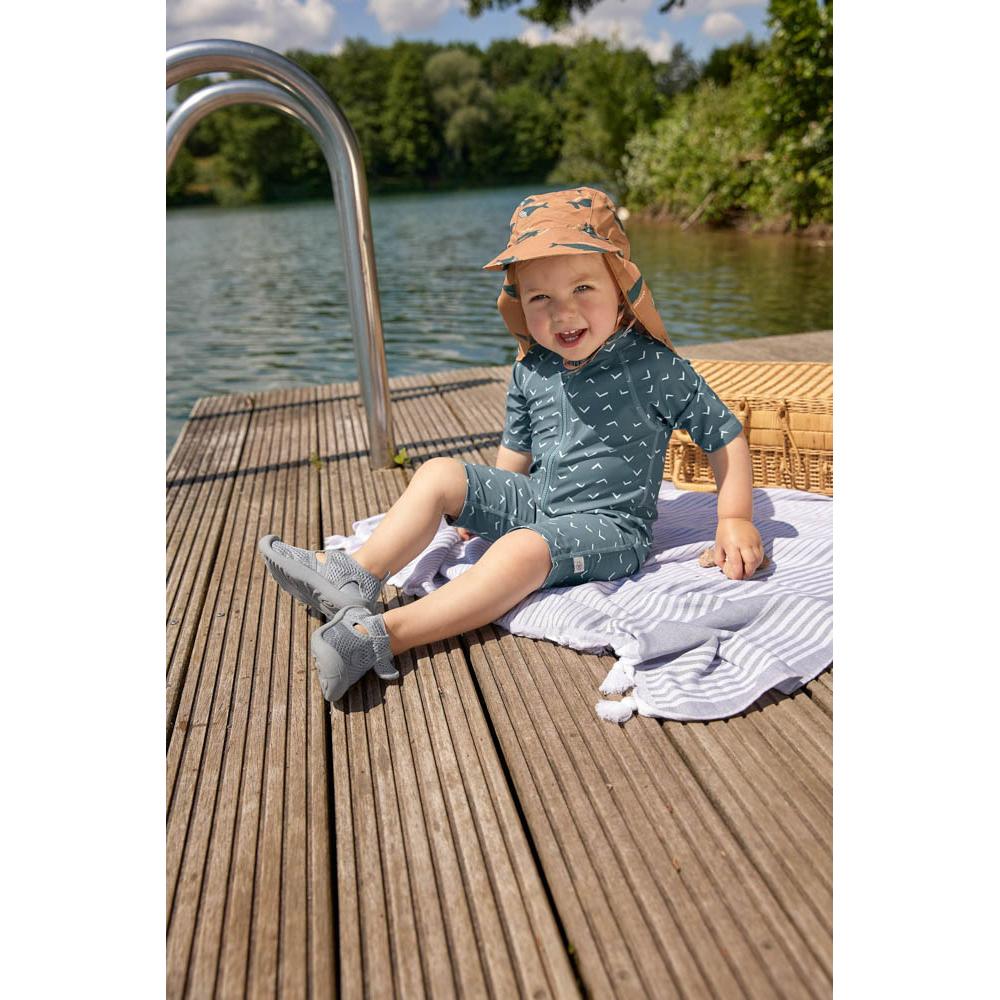 Lässig UV-hattu lipalla - Whale caramel, 3-6 kk, koko 43/45