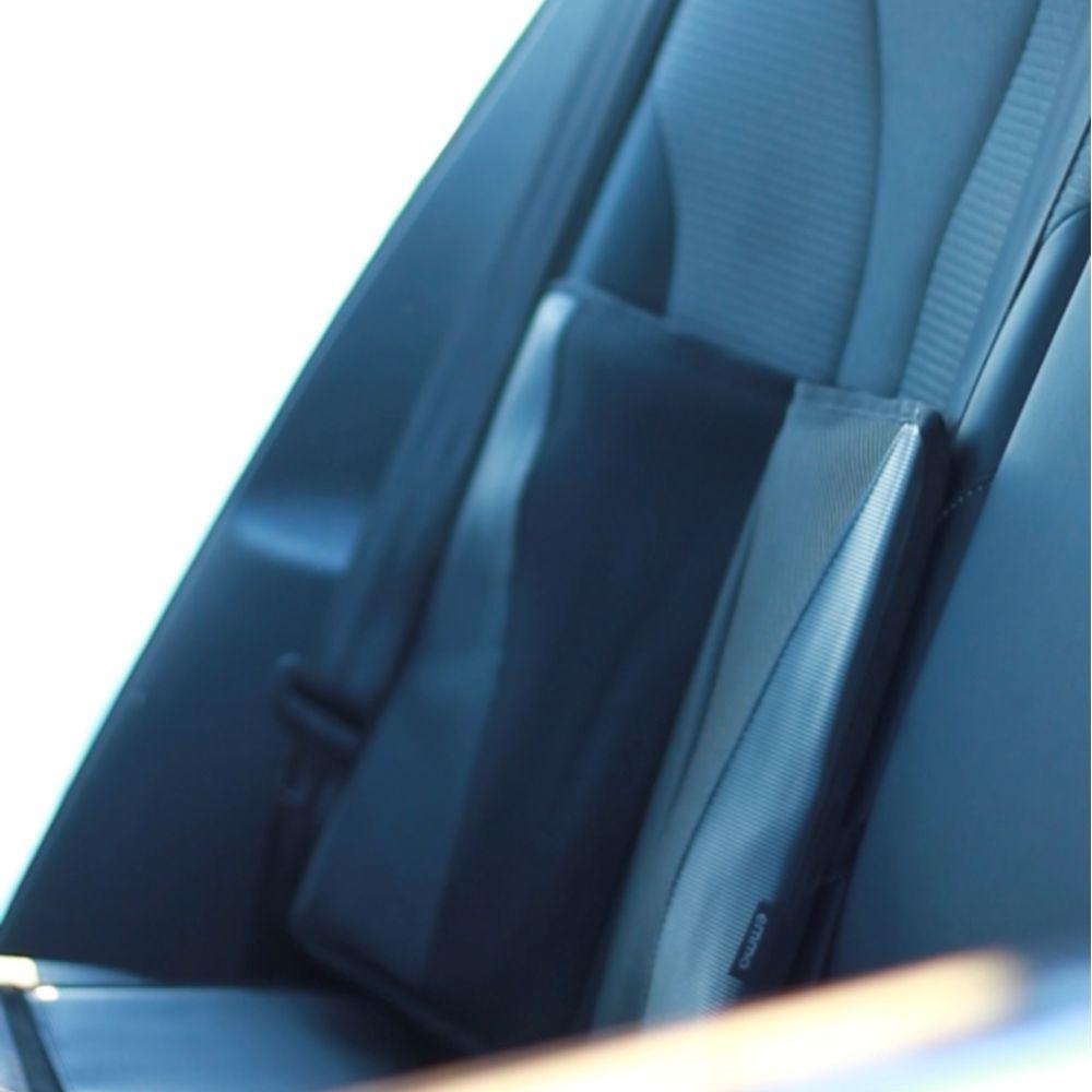 Emma Penkin Isofix Kurasuoja, Musta