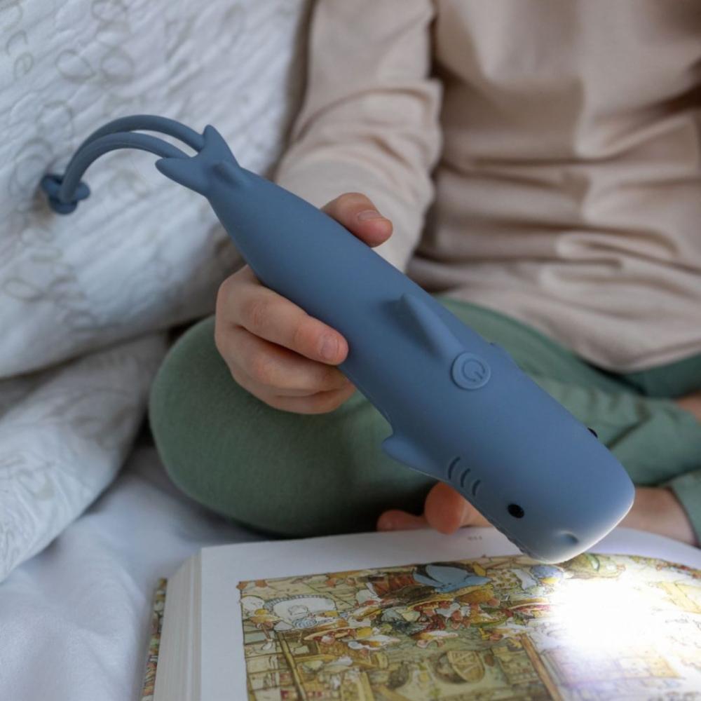 Rabbit&Friends Silikoninen Lasten Taskulamppu - Hai