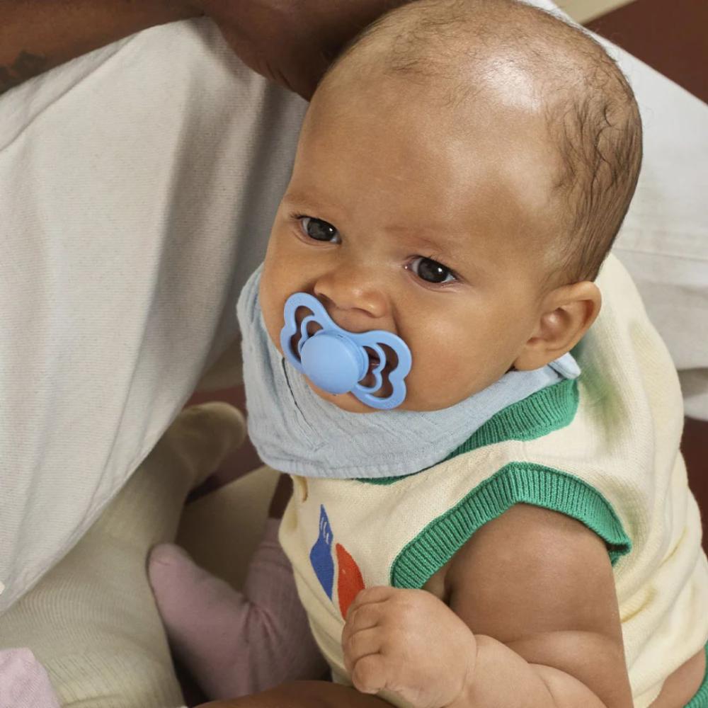 Bibs Supreme Symmetrinen Silikonitutti 2kpl 6-18kk - Vanilla/Sky Blue