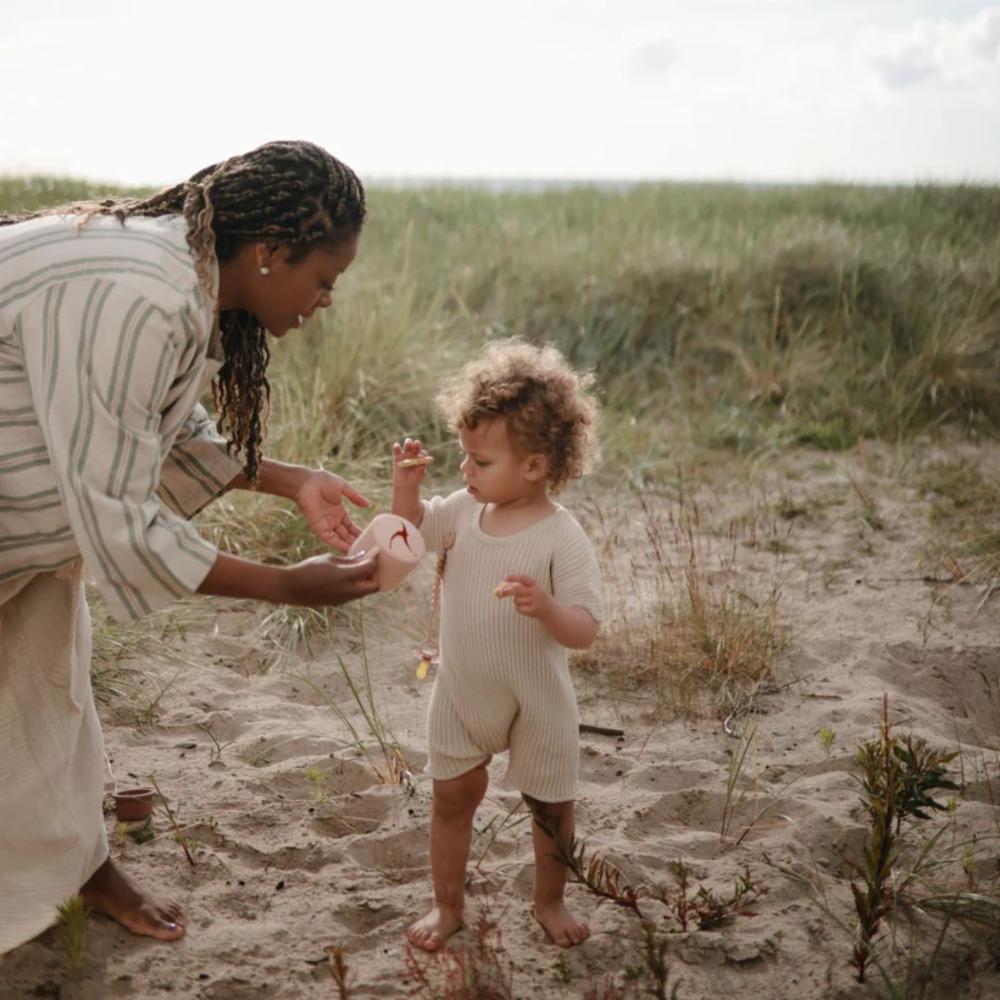 Mushie Silikoninen Välipalakuppi - Blush