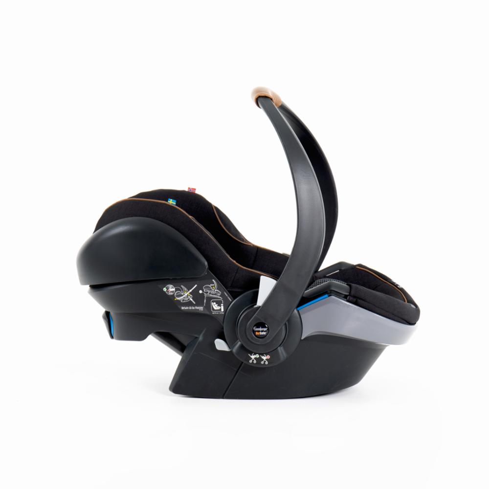 Emmaljunga Izi Go Modular X1 by BeSafe Turvakaukalo - Outdoor Black