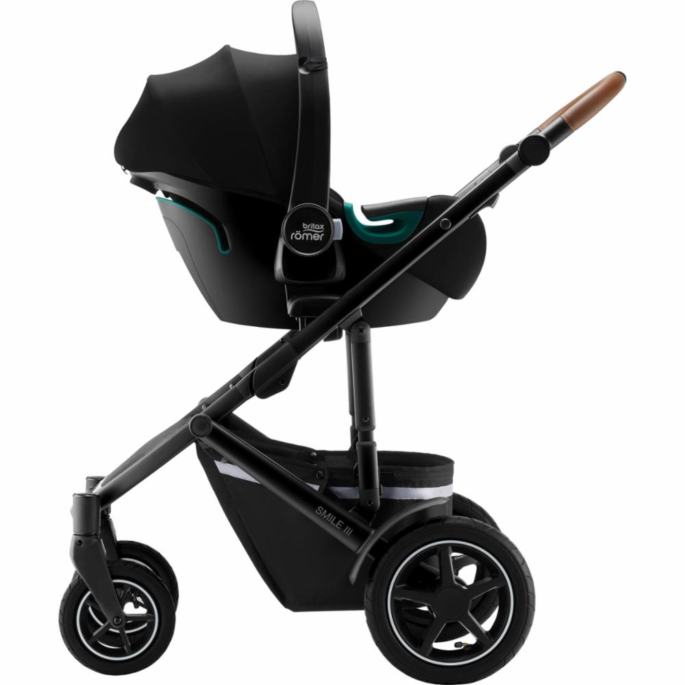 Britax Baby Safe 3 Turvakaukalo - Space Black