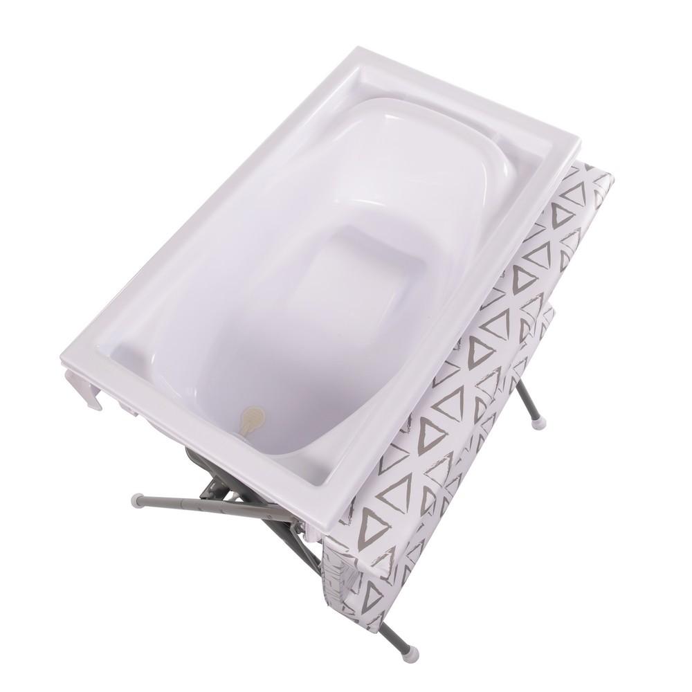 Bo Jungle Folding Changing Table with Tub