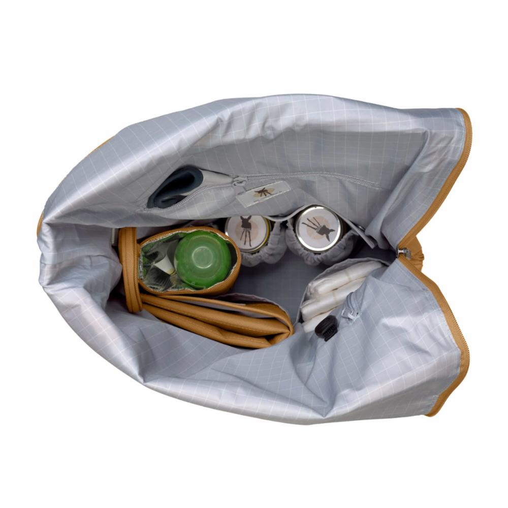 Hoitolaukku Lässig Rolltop Backpack, Curry