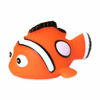 Kylpyeläin valolla - Kala oranssi